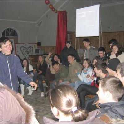 3 decembrie 2008: Săbăoani: Schimb de experienţă între tineri
