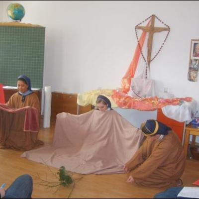 4 februarie 2004: Răducăneni: Zi de reculegere pentru tineri
