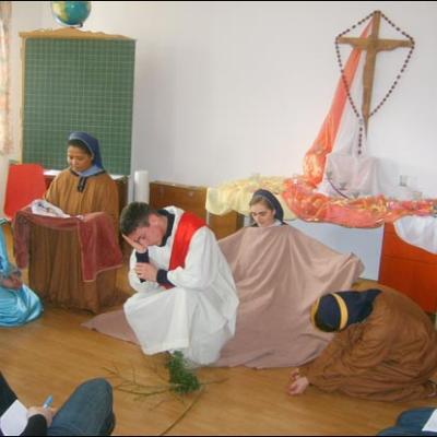 4 februarie 2004: Răducăneni: Zi de reculegere pentru tineri