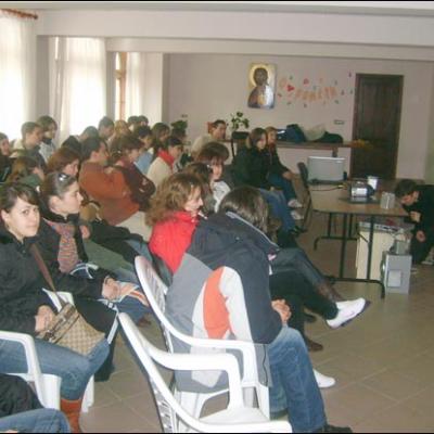 9 februarie 2008: Luncani: Zi de reculegere cu tinerii din Bacău
