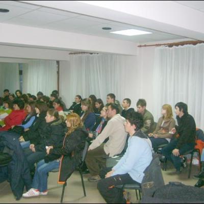 9 februarie 2008: Luncani: Zi de reculegere cu tinerii din Bacău