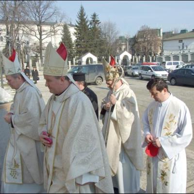 21 februarie 2008: Iaşi: Episcopul Petru Gherghel - trei decenii de păstorire