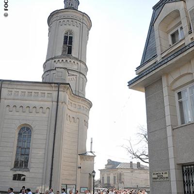 21 februarie 2008: Iaşi: Episcopul Petru Gherghel - trei decenii de păstorire (FOCUS)