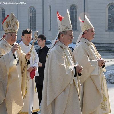 21 februarie 2008: Iaşi: Episcopul Petru Gherghel - trei decenii de păstorire (FOCUS)