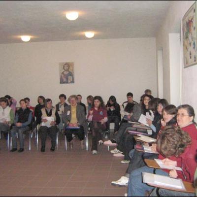 4-6 aprilie 2008: Traian: Curs de formare pentru responsabilii laturii caritative AC