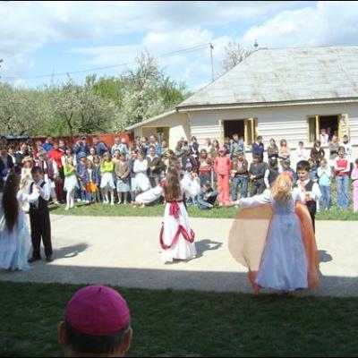 19-20 aprilie 2008: Vizită pastorală în Parohia Valea Seacă şi filiala Lărguţa