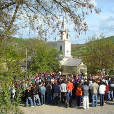 26-27 aprilie 2008: Vizită pastorală în Parohia Vladnic