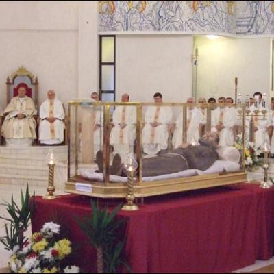 20 mai 2008: Moaştele fericitului Ieremia Valahul la Iaşi