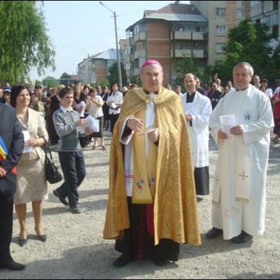 21 mai 2008: Tomeşti: Vizita patronului bisericii şi Litughie de hram