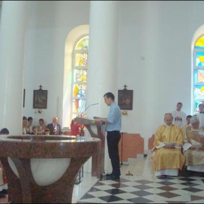 24 mai 2008: Chişinau: Consacrarea altarului catedralei "Providenţa Divină"