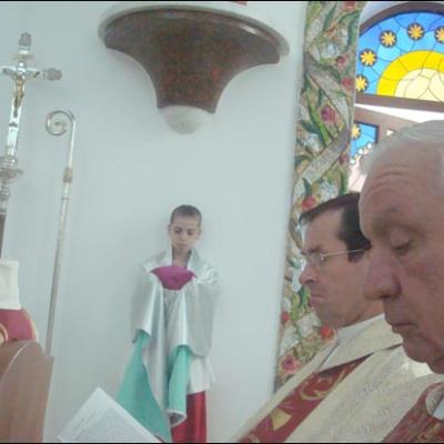 24 mai 2008: Chişinau: Consacrarea altarului catedralei "Providenţa Divină"