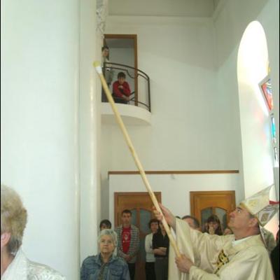 24 mai 2008: Chişinau: Consacrarea altarului catedralei "Providenţa Divină"