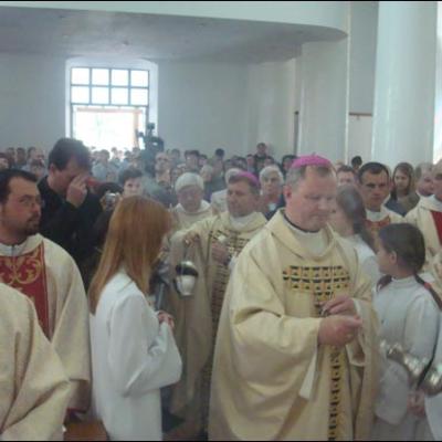 24 mai 2008: Chişinau: Consacrarea altarului catedralei "Providenţa Divină"