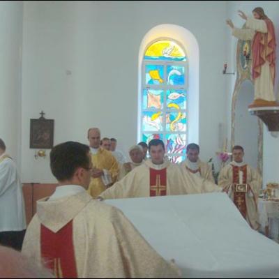 24 mai 2008: Chişinau: Consacrarea altarului catedralei "Providenţa Divină"
