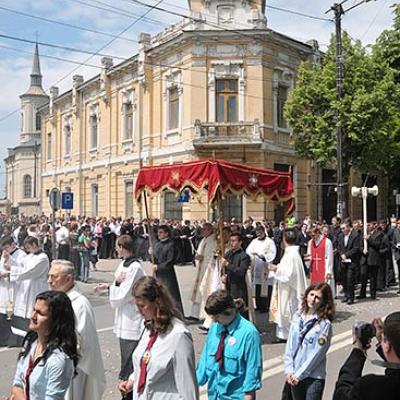 25 mai 2008: Iaşi: Procesiune euharistică de Corpus Domini (FOCUS)