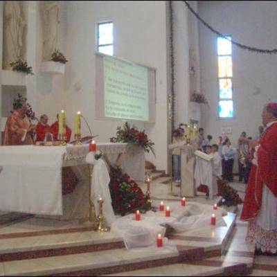 25 mai 2008: Administrarea Mirului la 198 de copii din Parohia Bacău - "Sf. Nicolae"