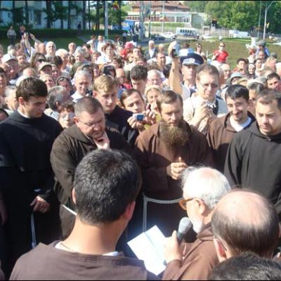 31 mai 2008: Oneşti: Fericitul Ieremia a ajuns în sanctuarul care i-a fost dedicat