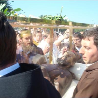 31 mai 2008: Oneşti: Fericitul Ieremia a ajuns în sanctuarul care i-a fost dedicat