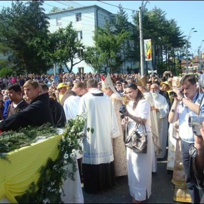 31 mai 2008: Oneşti: Fericitul Ieremia a ajuns în sanctuarul care i-a fost dedicat