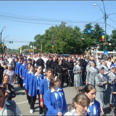 31 mai 2008: Oneşti: Fericitul Ieremia a ajuns în sanctuarul care i-a fost dedicat