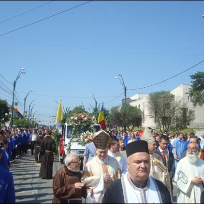 31 mai 2008: Oneşti: Fericitul Ieremia a ajuns în sanctuarul care i-a fost dedicat