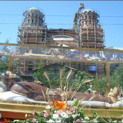 31 mai 2008: Oneşti: Fericitul Ieremia a ajuns în sanctuarul care i-a fost dedicat