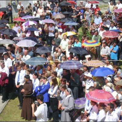 31 mai 2008: Oneşti: Fericitul Ieremia a ajuns în sanctuarul care i-a fost dedicat