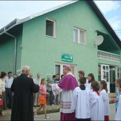 22 iunie 2008: Vizită pastorală în filiala Valea Lupului a Parohiei "Sf. Anton de Padova" din Iaşi