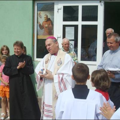 22 iunie 2008: Vizită pastorală în filiala Valea Lupului a Parohiei "Sf. Anton de Padova" din Iaşi