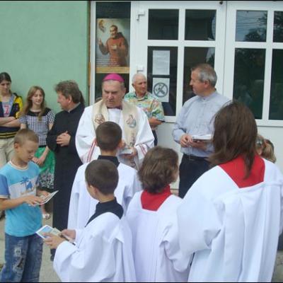 22 iunie 2008: Vizită pastorală în filiala Valea Lupului a Parohiei "Sf. Anton de Padova" din Iaşi