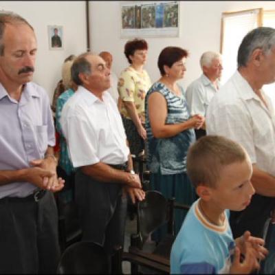 22 iunie 2008: Vizită pastorală în filiala Valea Lupului a Parohiei "Sf. Anton de Padova" din Iaşi (foto: Cristian Lisacovschi)