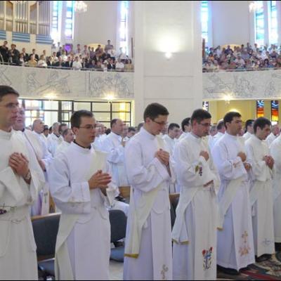 24 iunie 2008: Iaşi: Sfinţiri de preoţi