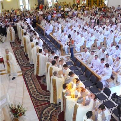 24 iunie 2008: Iaşi: Sfinţiri de preoţi