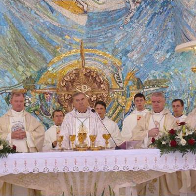 24 iunie 2008: Iaşi: Sfinţiri de preoţi