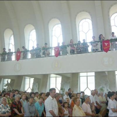 29 iunie 2008: Administrarea Mirului în Parohia Focşani