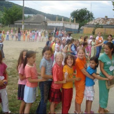 1-6 iulie 2008: Gioseni: Campus pentru copii şi tineri