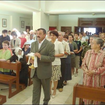 11 iulie 2008: Viişoara: Reînnoire de voturi şi intrare în postulandat