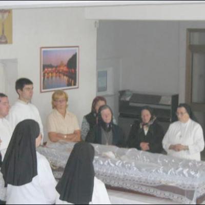 13 iulie 2008: Barticeşti: Rugăciuni pentru răposatul pr. Mihai Lucaci