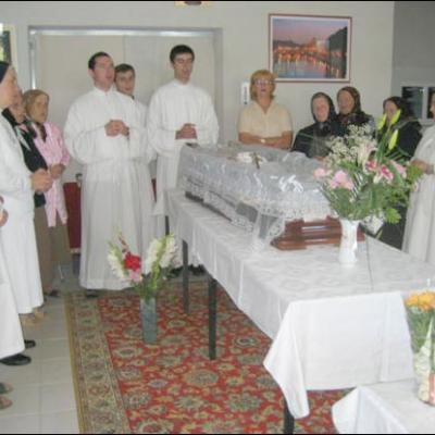 13 iulie 2008: Barticeşti: Rugăciuni pentru răposatul pr. Mihai Lucaci