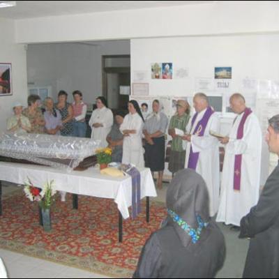 13 iulie 2008: Barticeşti: Rugăciuni pentru răposatul pr. Mihai Lucaci