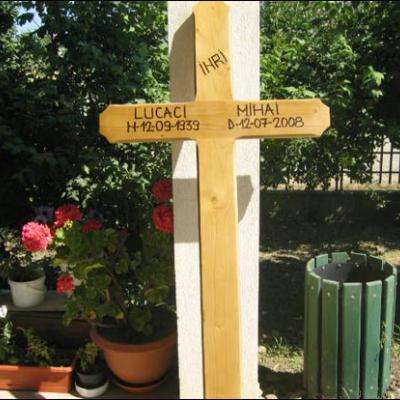 13 iulie 2008: Barticeşti: Rugăciuni pentru răposatul pr. Mihai Lucaci