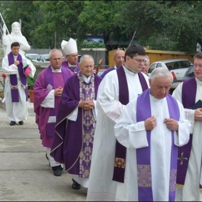 15 iulie 2008: Satu Nou (NT): Funeraliile pr. Mihai Lucaci