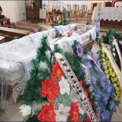 15 iulie 2008: Satu Nou (NT): Funeraliile pr. Mihai Lucaci