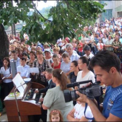19 iulie 2008: Administrarea Mirului în Parohia Cleja