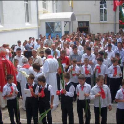19 iulie 2008: Administrarea Mirului în Parohia Cleja