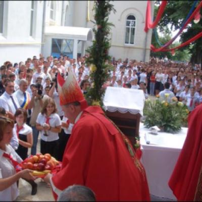 19 iulie 2008: Administrarea Mirului în Parohia Cleja