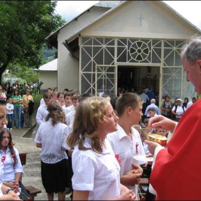 26 iulie 2008: Administrarea Mirului în Parohia Vladnic