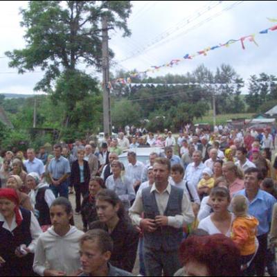 27 iulie 2008: Administrarea Mirului în Parohia Poiana (BC)