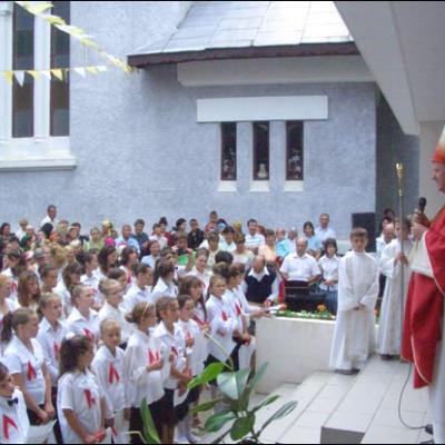 27 iulie 2008: Administrarea Mirului în Parohia Poiana (BC)