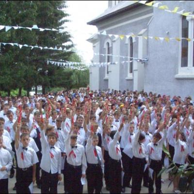 27 iulie 2008: Administrarea Mirului în Parohia Poiana (BC)